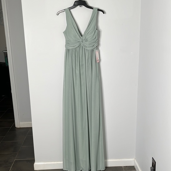Birdy Grey Lianna Sage Maxi Dress - Picture 2 of 9